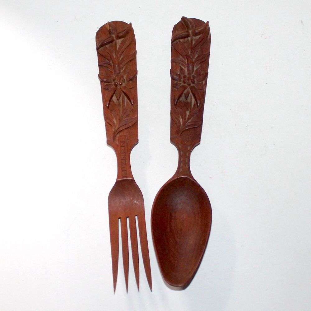Hand Caved Wood Serving Fork Spoon Luzerne Switzerland Edelweiss flower set vtg